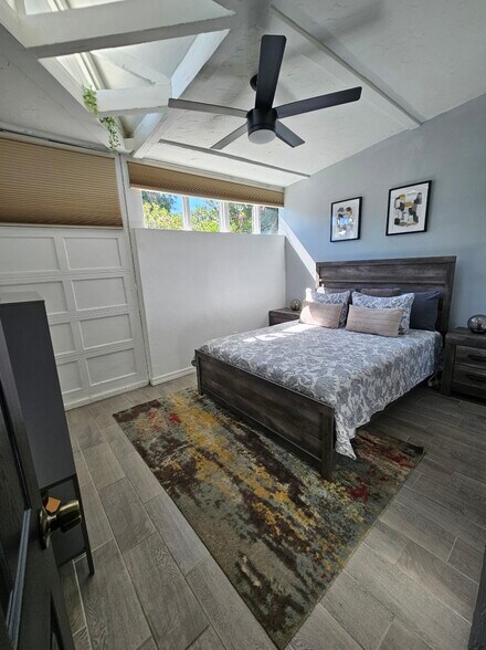 Building Photo - 428 N Euclid Ave