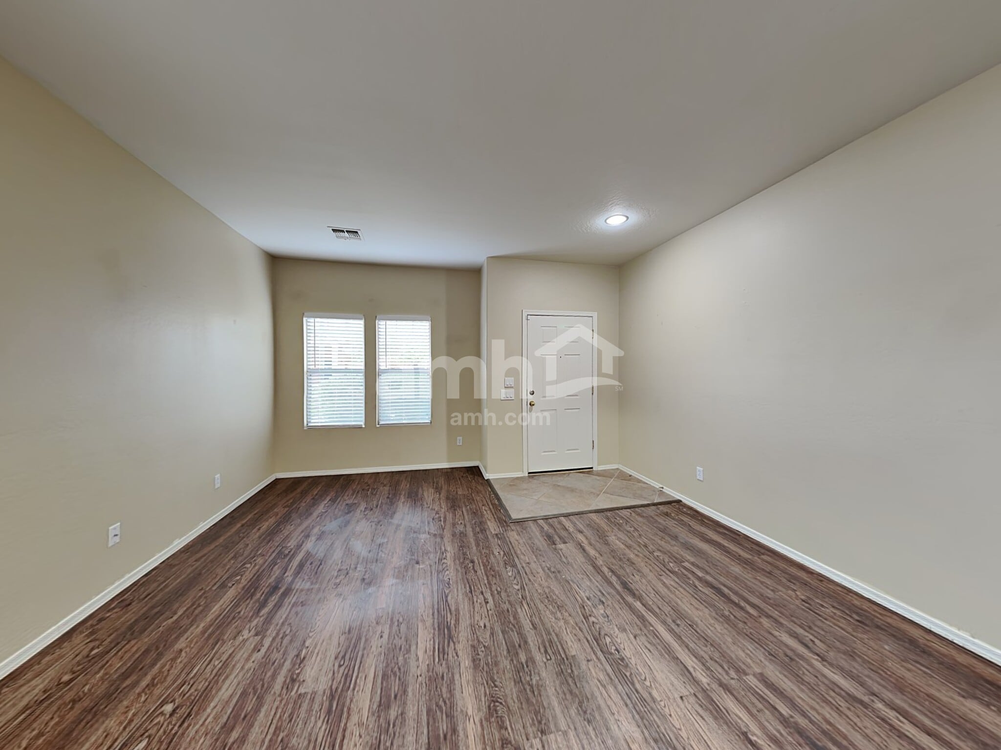 Building Photo - 17646 W Bridger St