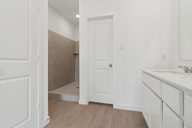 Building Photo - 1805 Alpine Larch Ln