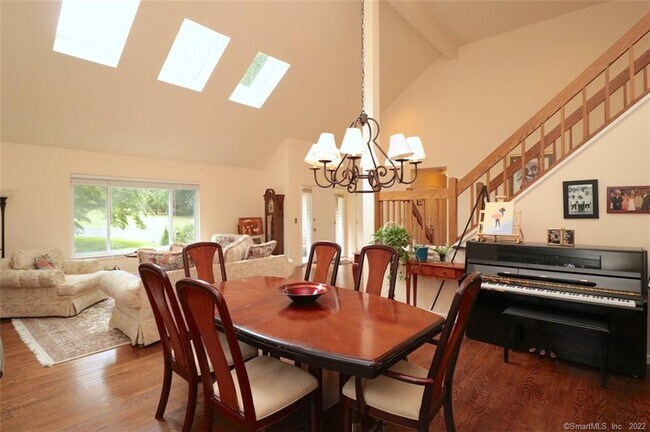 Building Photo - 511 Scofieldtown Rd