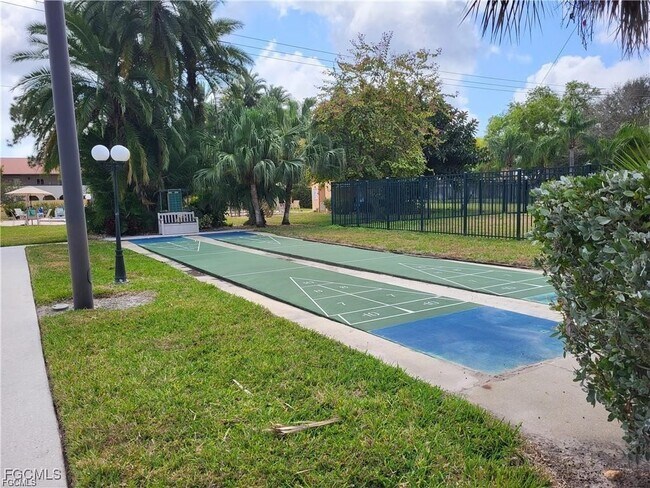 Building Photo - 6142 Whiskey Creek Dr