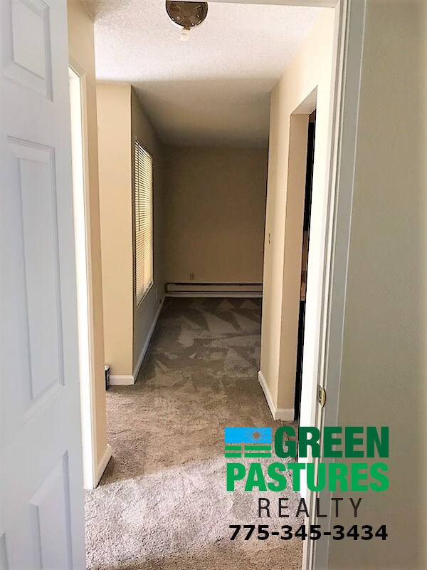 Building Photo - 3944 Clear Acre Ln