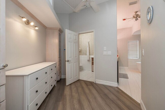 Building Photo - 763 Jacqueline Ln