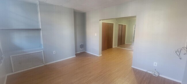 Building Photo - 4528 Brown St