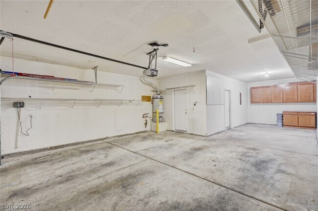 Building Photo - 3034 Carbondale St