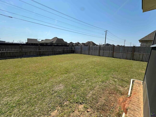 Building Photo - 116 Perth Ct