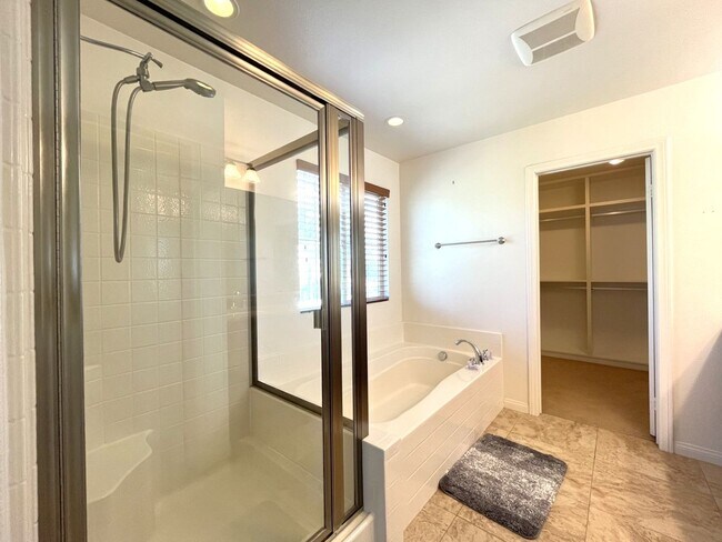 Building Photo - 7143 Leighton Dr