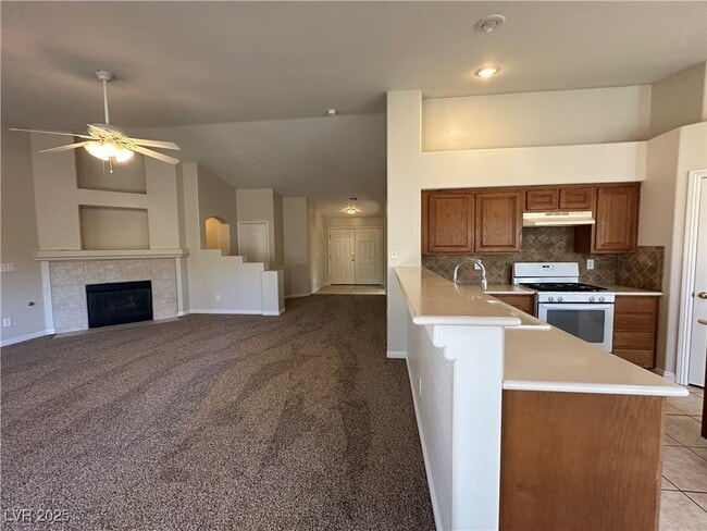 Building Photo - 2525 Torch Ave