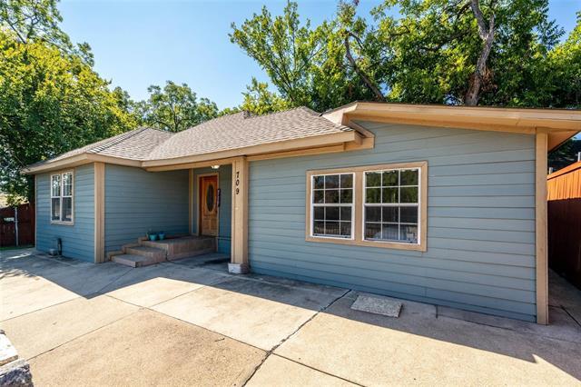 Building Photo - 709 S Munger Blvd