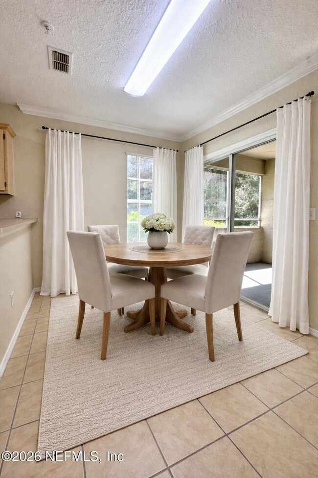 Building Photo - 1701 The Greens Way