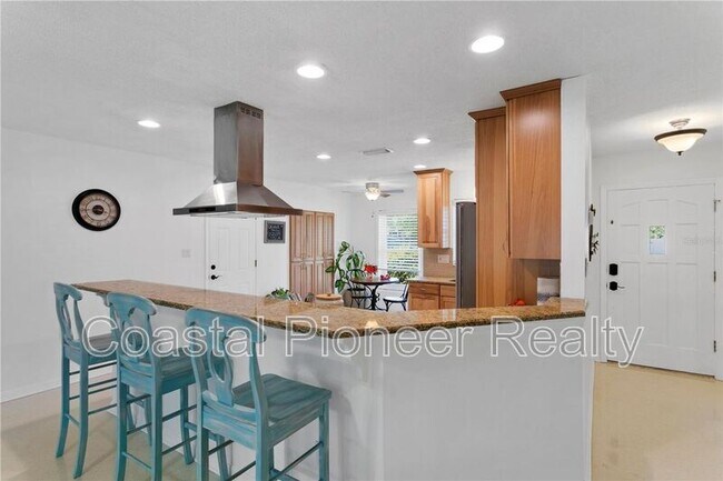 Building Photo - 232 Timberlane Dr