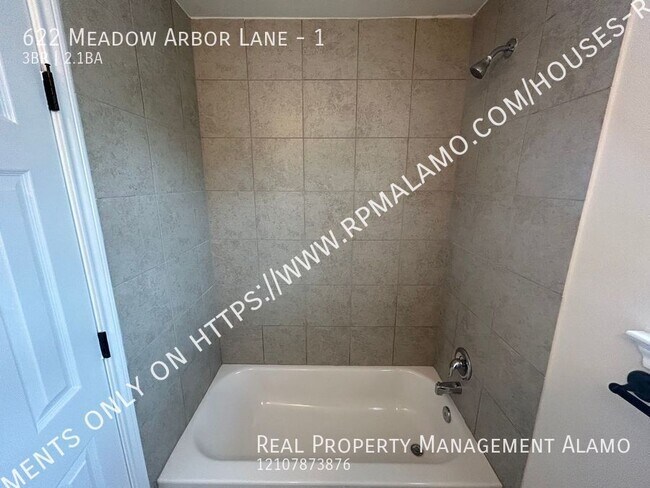 Building Photo - 622 Meadow Arbor Ln