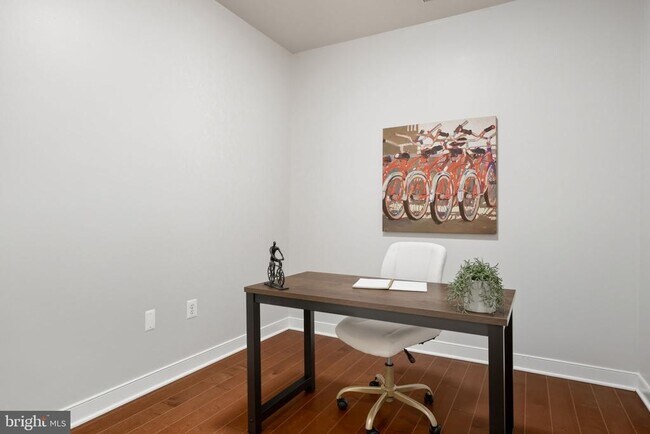 Building Photo - 2200 N Westmoreland St