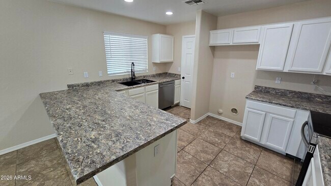 Building Photo - 11443 W McCaslin Rose Ln