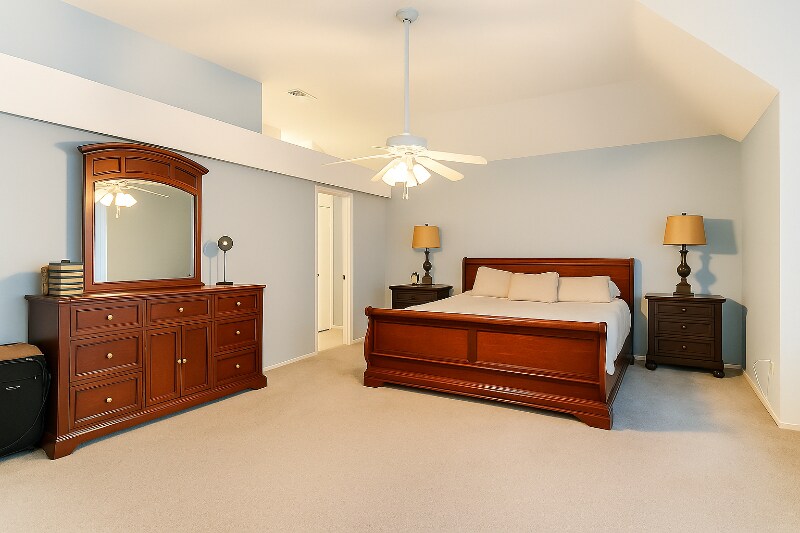 Building Photo - 1717 Shady Creek Dr