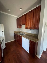 Building Photo - 3107