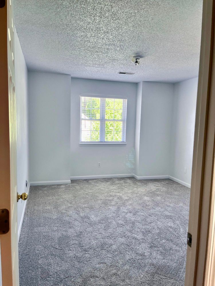 Building Photo - 168 Mountain Brook Dr