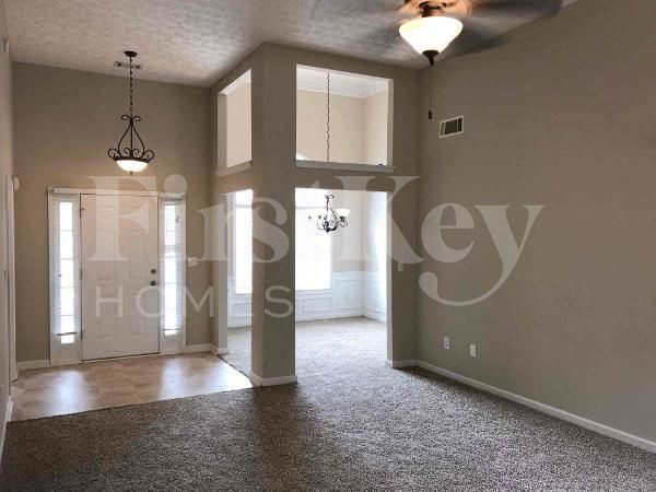 Building Photo - 20 Stephens Way