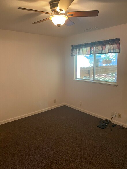 Building Photo - 0 Artesia Dr