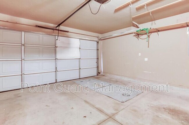 Building Photo - 10517 Queensbury Dr