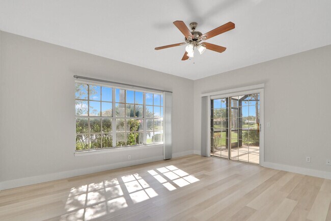 Building Photo - 7340 Pine Creek Way