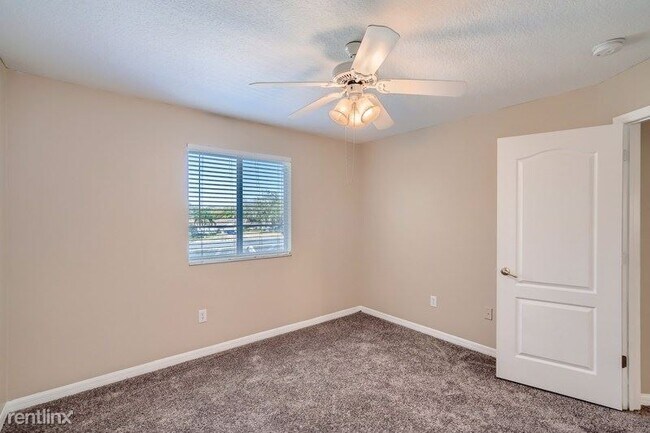 Building Photo - 4 br, 3.5 bath House - 4111 Balington Dr UNIT