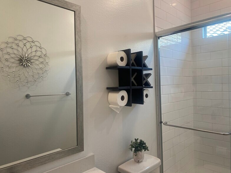 Building Photo - 19848 W Monterosa St