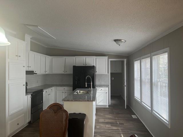 Building Photo - 325 Washington Dr