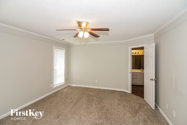 Building Photo - 7794 Deer Run Cove