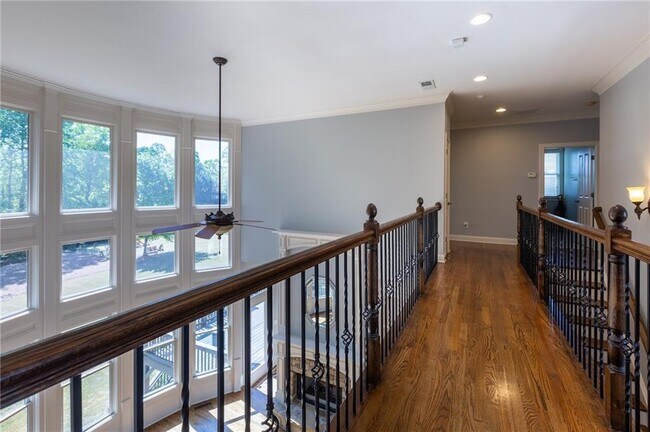 Building Photo - 2360 Manor Creek Ct