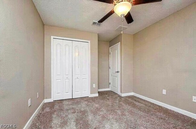 Building Photo - 5307 Cortland Dr