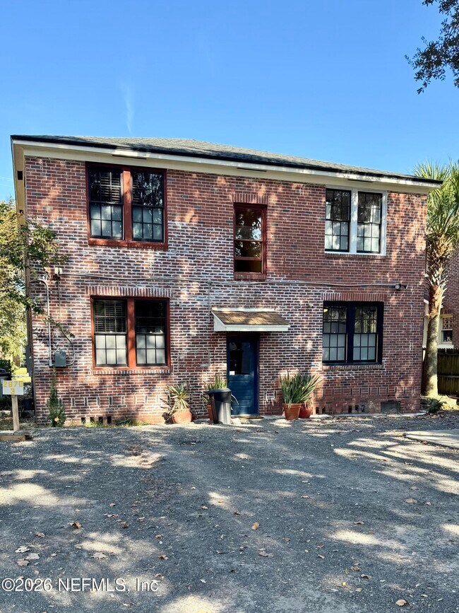 Building Photo - 2670 Post St