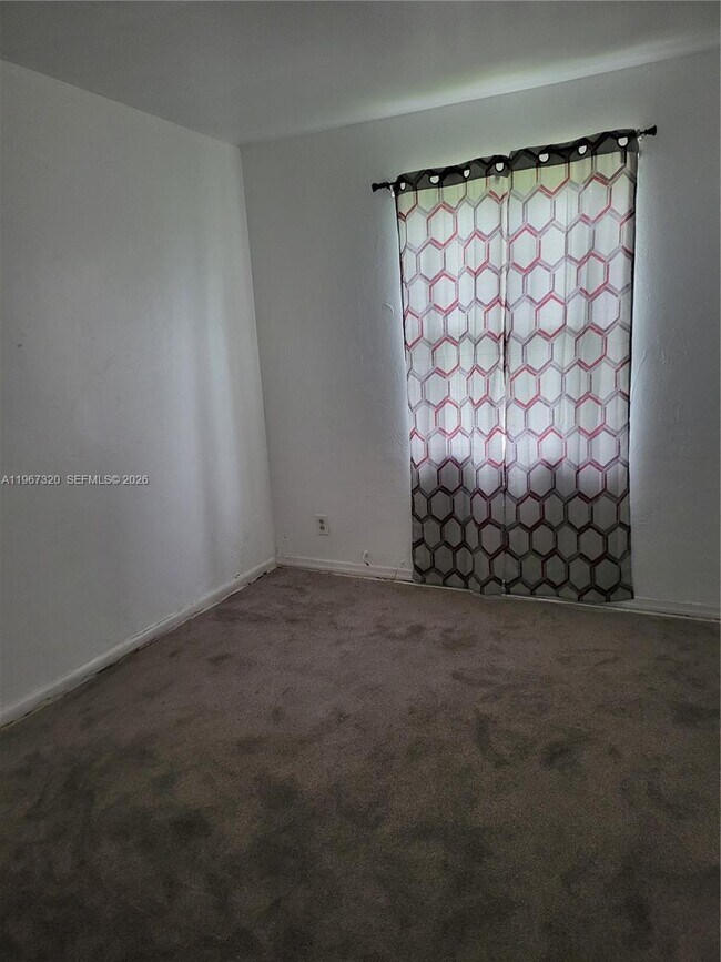 Building Photo - 755 NW 84th St