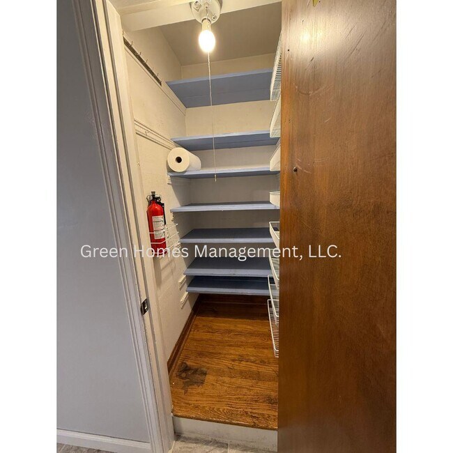 Building Photo - 895 Harrison St