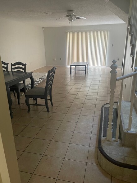 Building Photo - 7290 Daniel Webster Dr