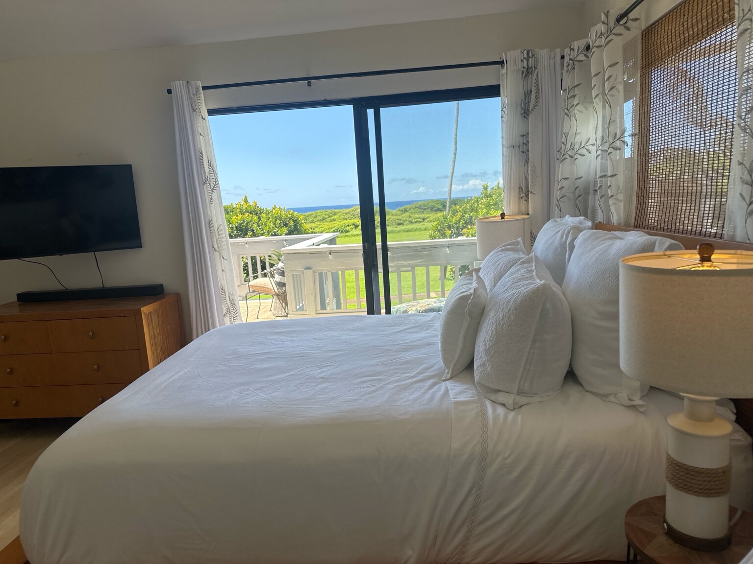 Building Photo - 310 Kipukai Pl