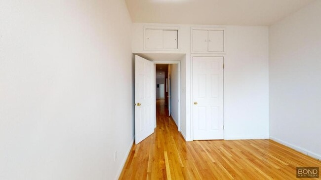 Building Photo - 2 bedroom in Manhattan NY 10003