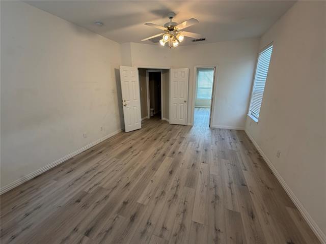 Building Photo - 1026 Elm Dr