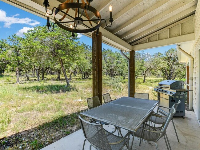 Building Photo - 3600 McGregor Ln