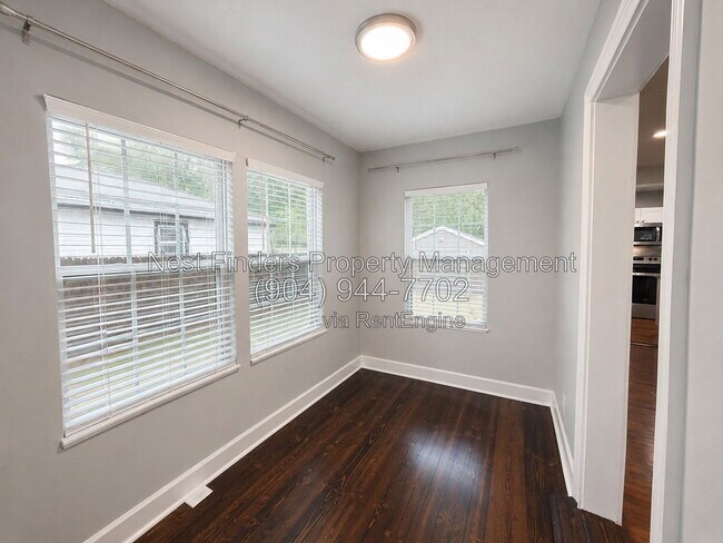 Building Photo - 1293 Hamilton St