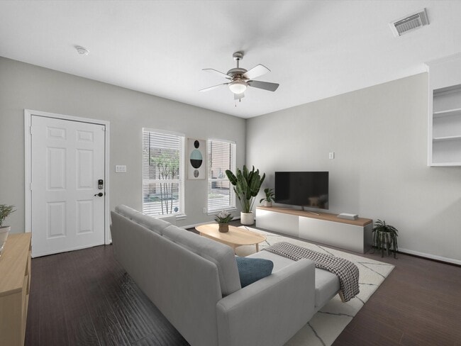 Building Photo - 2234 Naomi St