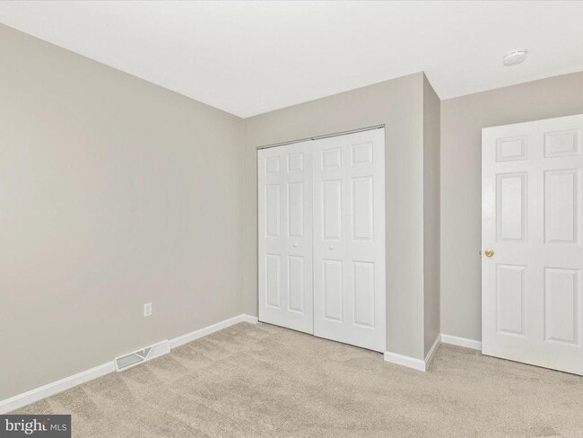 Building Photo - 430 Spalding Ct