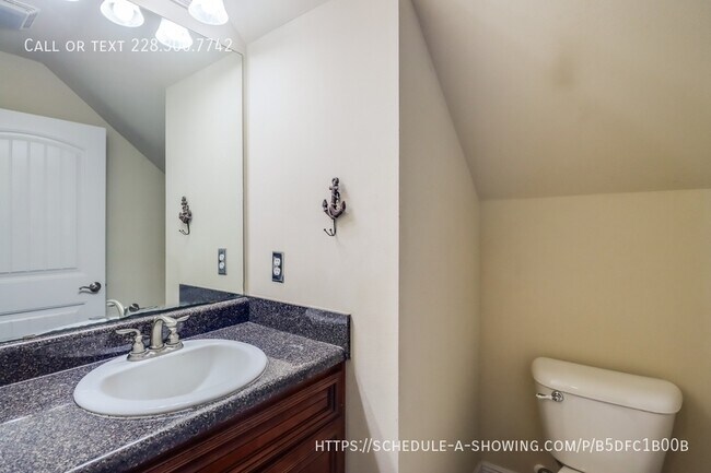 Building Photo - 17986 Restoration Cir