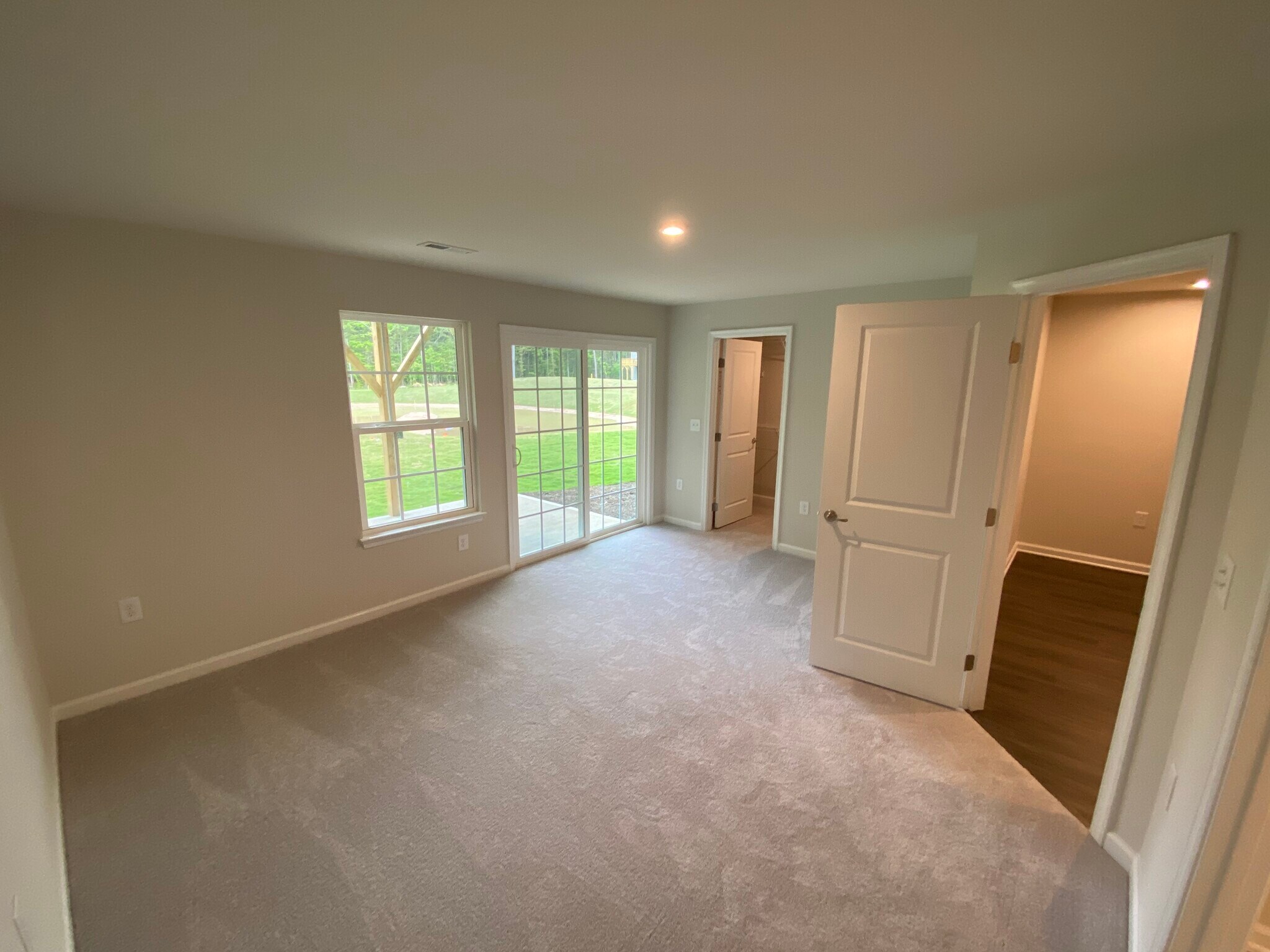 Building Photo - 4843 Randall Rd