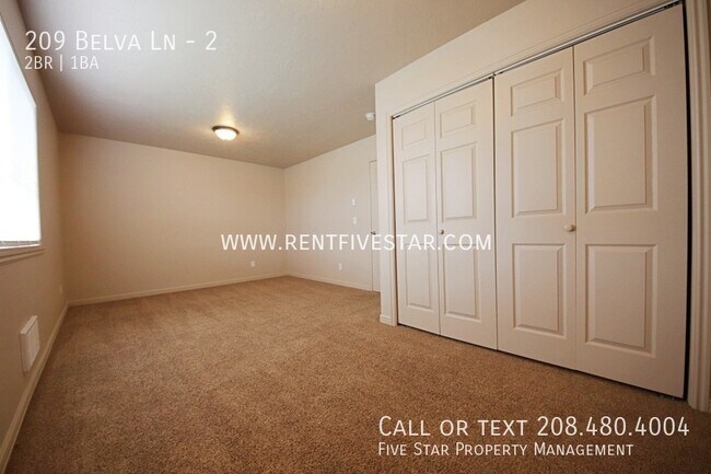 Building Photo - 209 Belva Ln