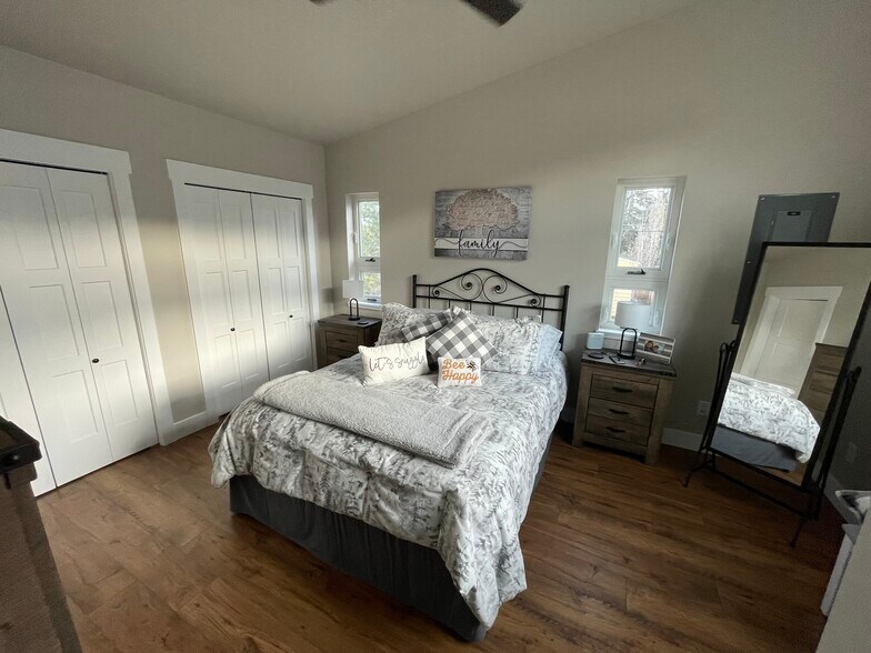 Bedroom 1 - 236 W Kent Ave