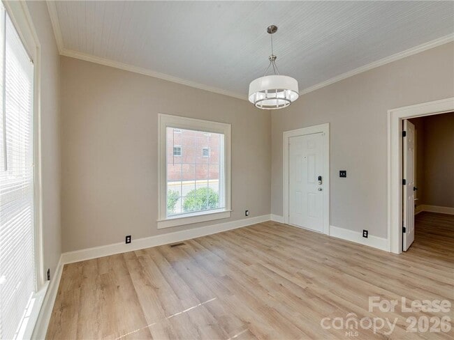 Building Photo - 1100 Pegram St