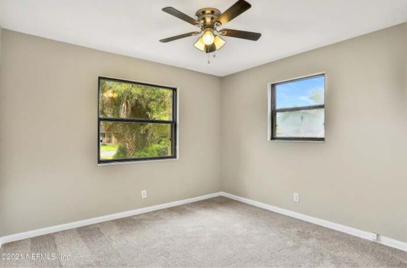 Building Photo - 948 Jorick Ct E