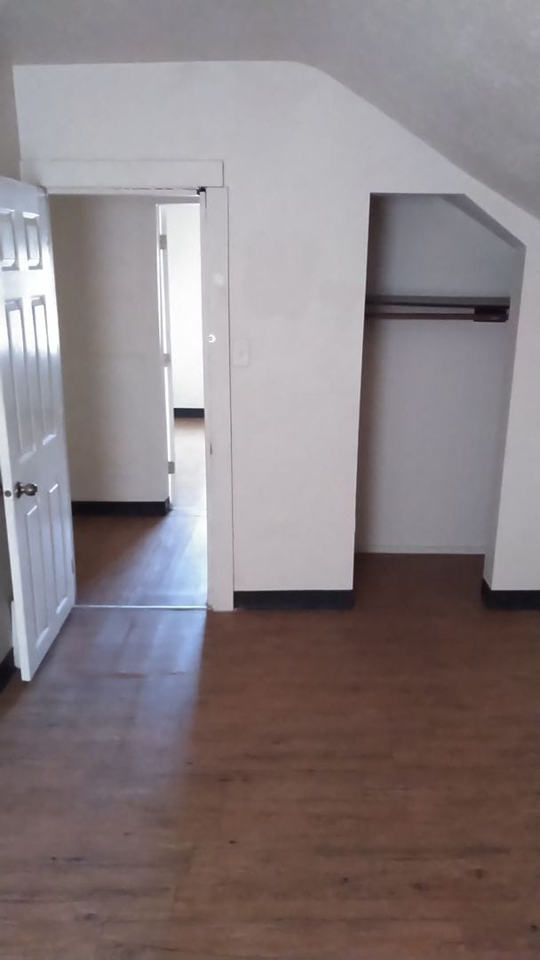 Building Photo - 430 N Ashland Ave