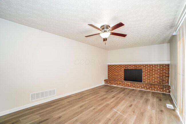 Building Photo - 4005 Vermilion Ave